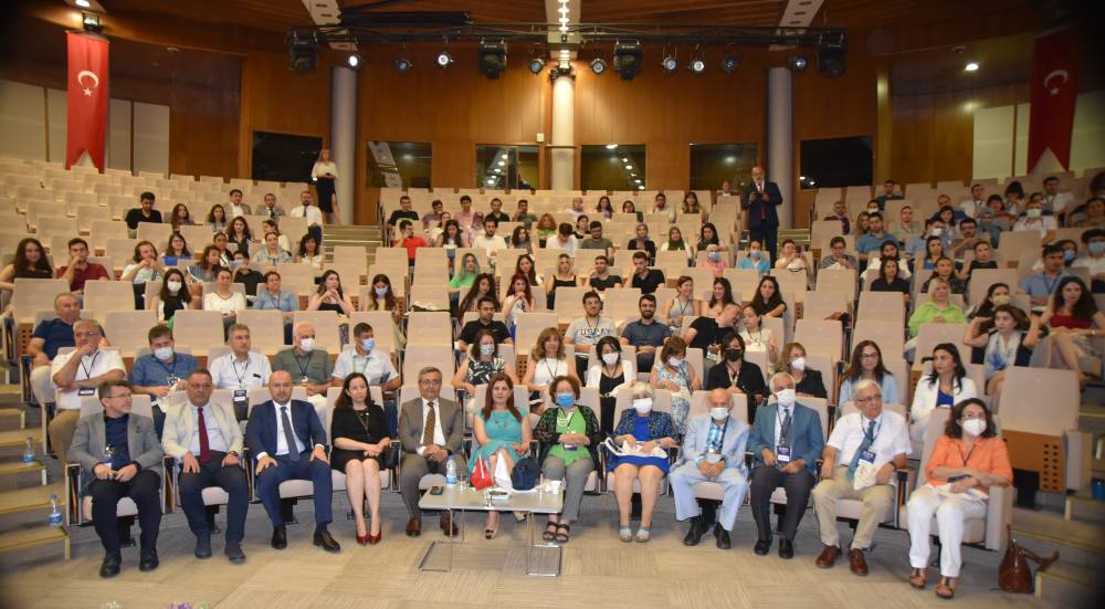 Türkiye’nin Pediatri Uzmanları Adana’da Buluştu
